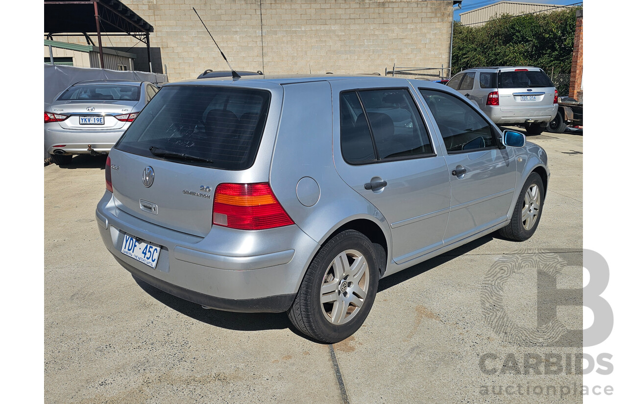 4/2004 Volkswagen Golf 2.0 Generation  5d Hatchback Silver 2.0L