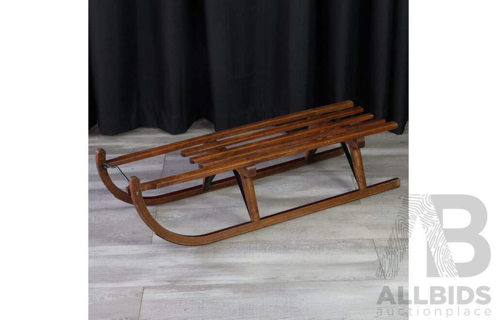 Vintage Timber Snow Sled - Lot 1573531 | ALLBIDS