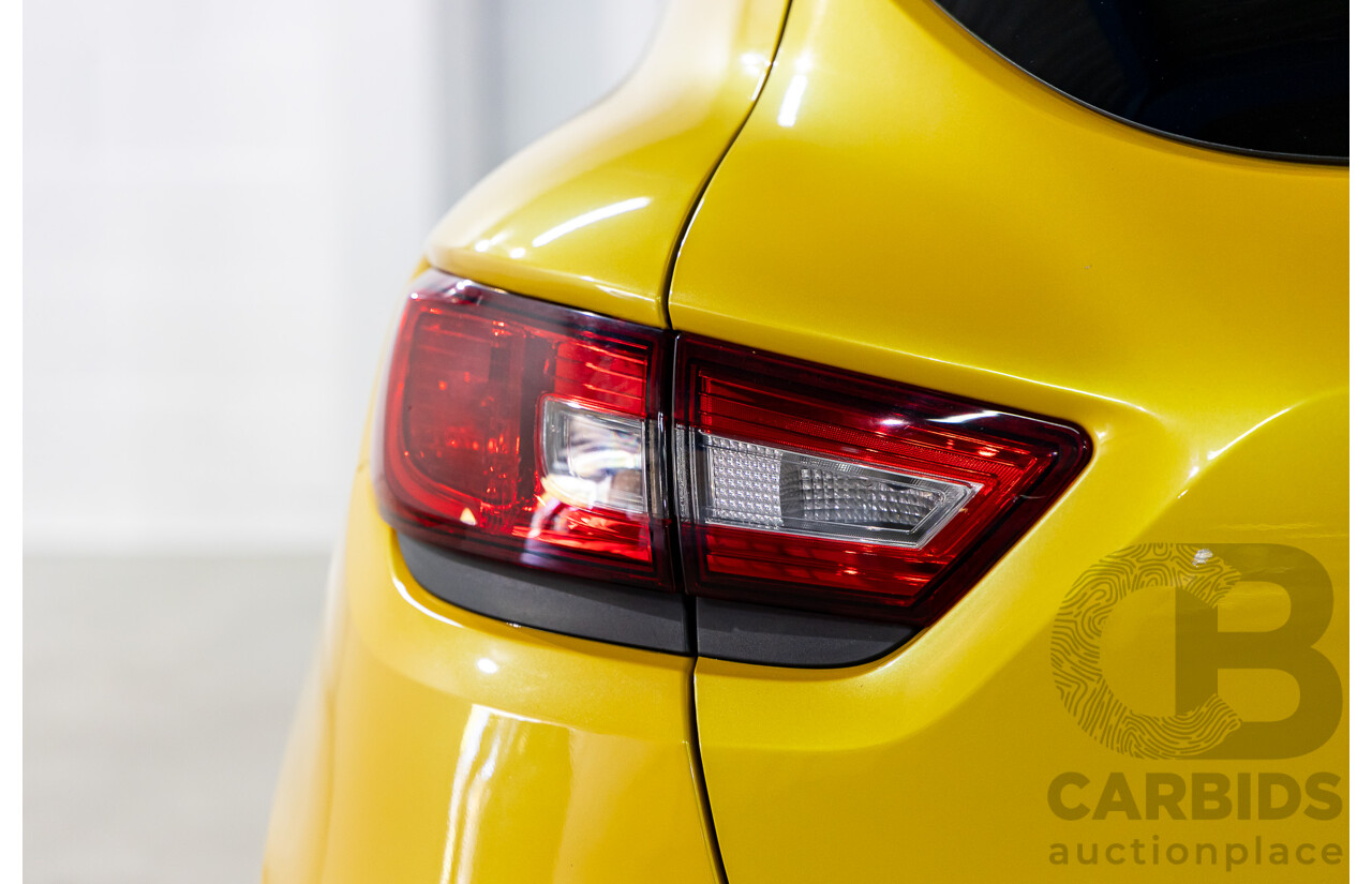 06/2016 Renault Clio R.S. 200 SPORT FWD X98 5D Hatchback Liquid Yellow Metallic Turbo 1.6L