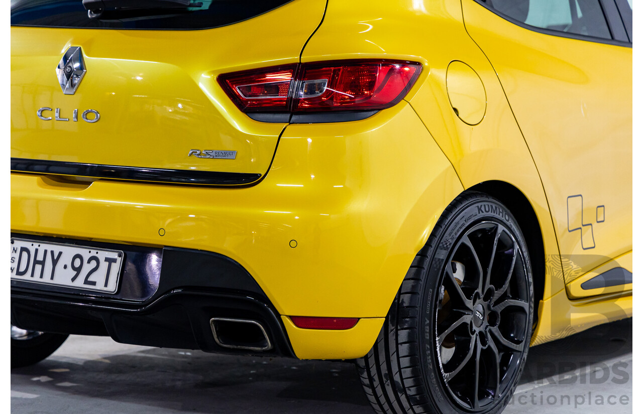 06/2016 Renault Clio R.S. 200 SPORT FWD X98 5D Hatchback Liquid Yellow Metallic Turbo 1.6L