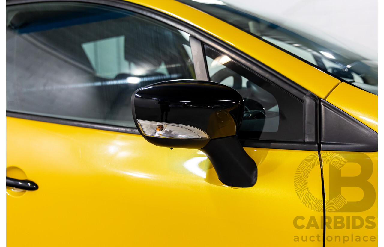 06/2016 Renault Clio R.S. 200 SPORT FWD X98 5D Hatchback Liquid Yellow Metallic Turbo 1.6L