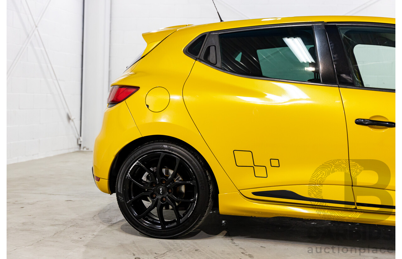 06/2016 Renault Clio R.S. 200 SPORT FWD X98 5D Hatchback Liquid Yellow Metallic Turbo 1.6L