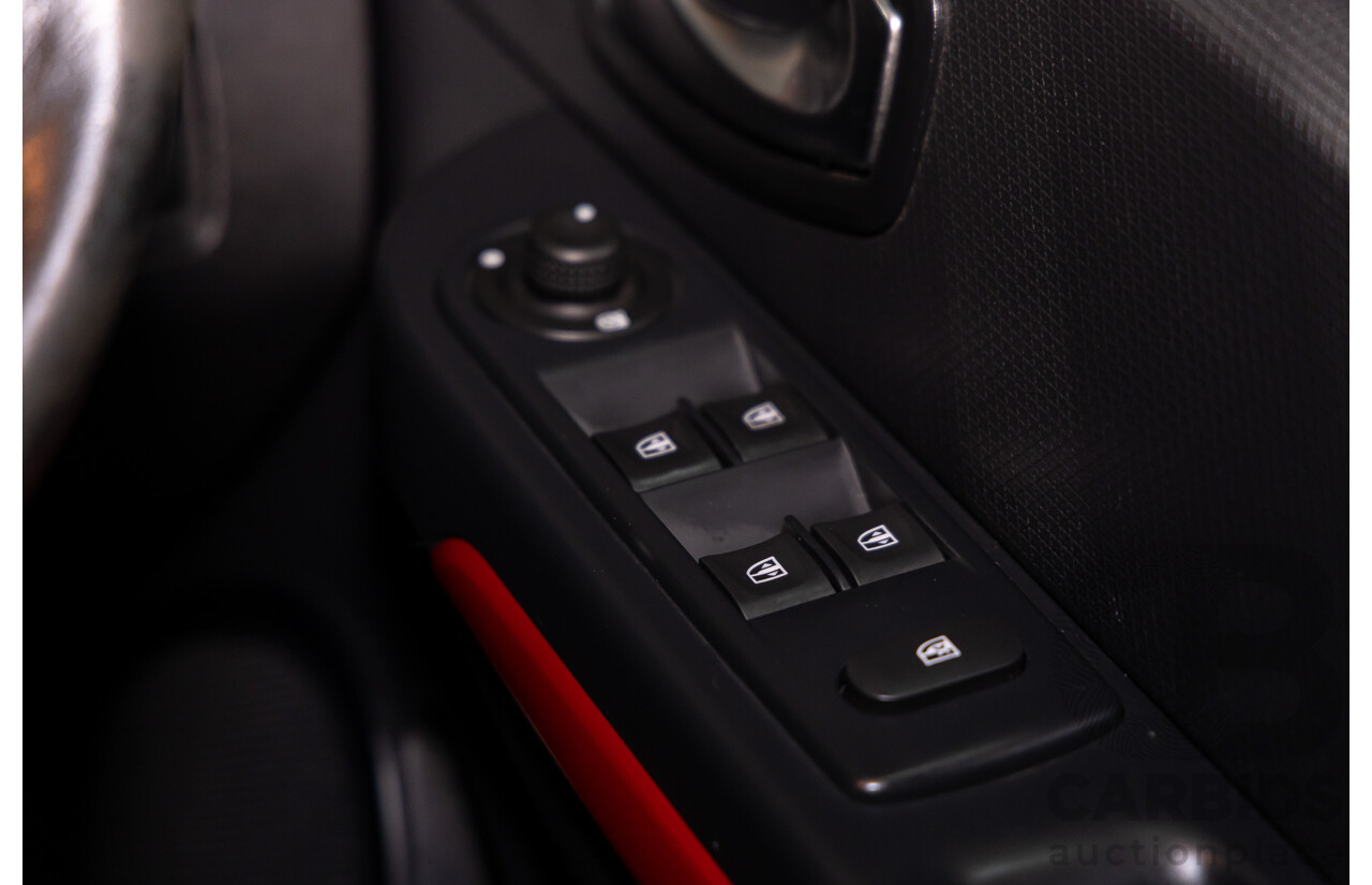 06/2016 Renault Clio R.S. 200 SPORT FWD X98 5D Hatchback Liquid Yellow Metallic Turbo 1.6L