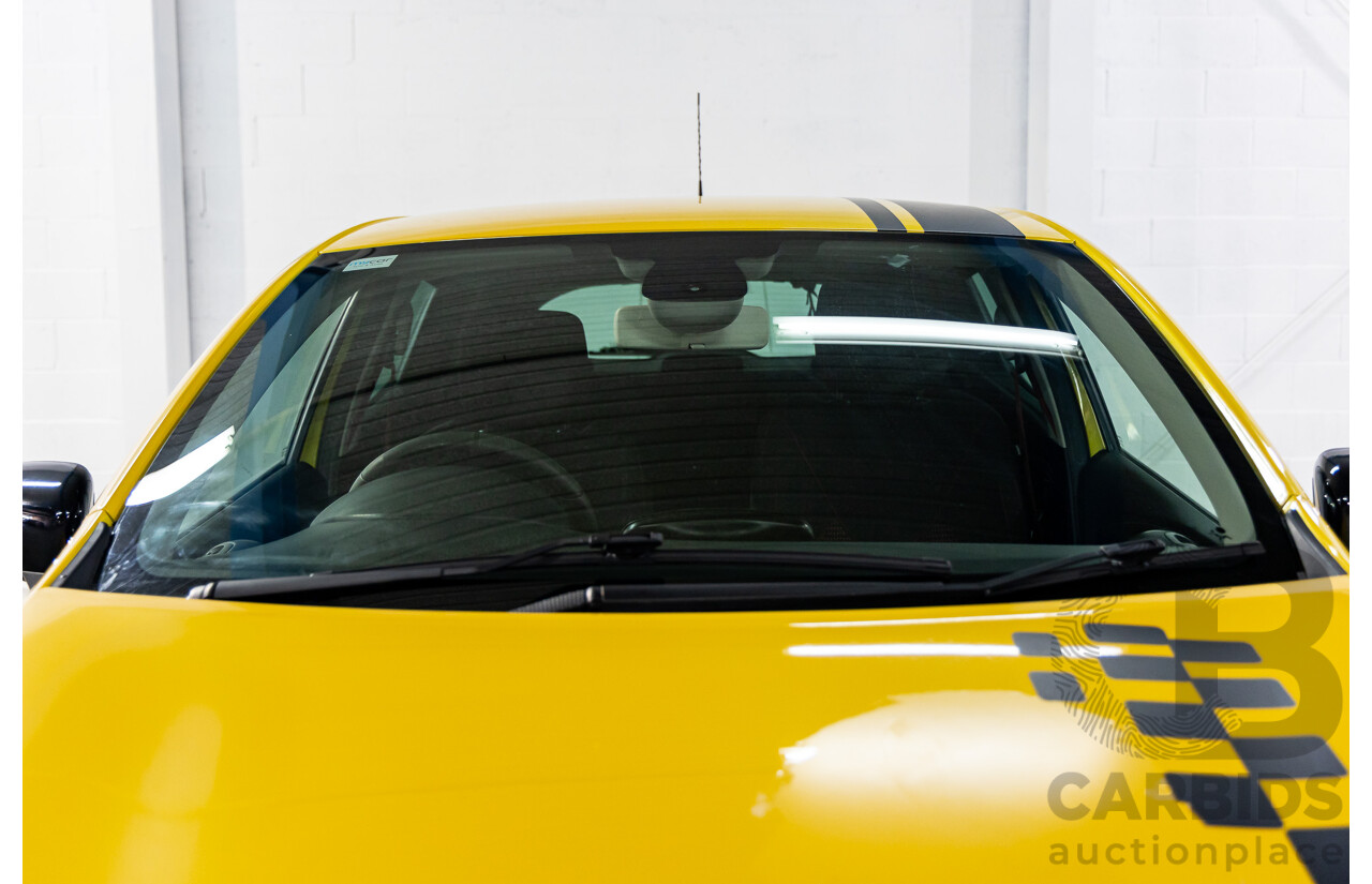 06/2016 Renault Clio R.S. 200 SPORT FWD X98 5D Hatchback Liquid Yellow Metallic Turbo 1.6L