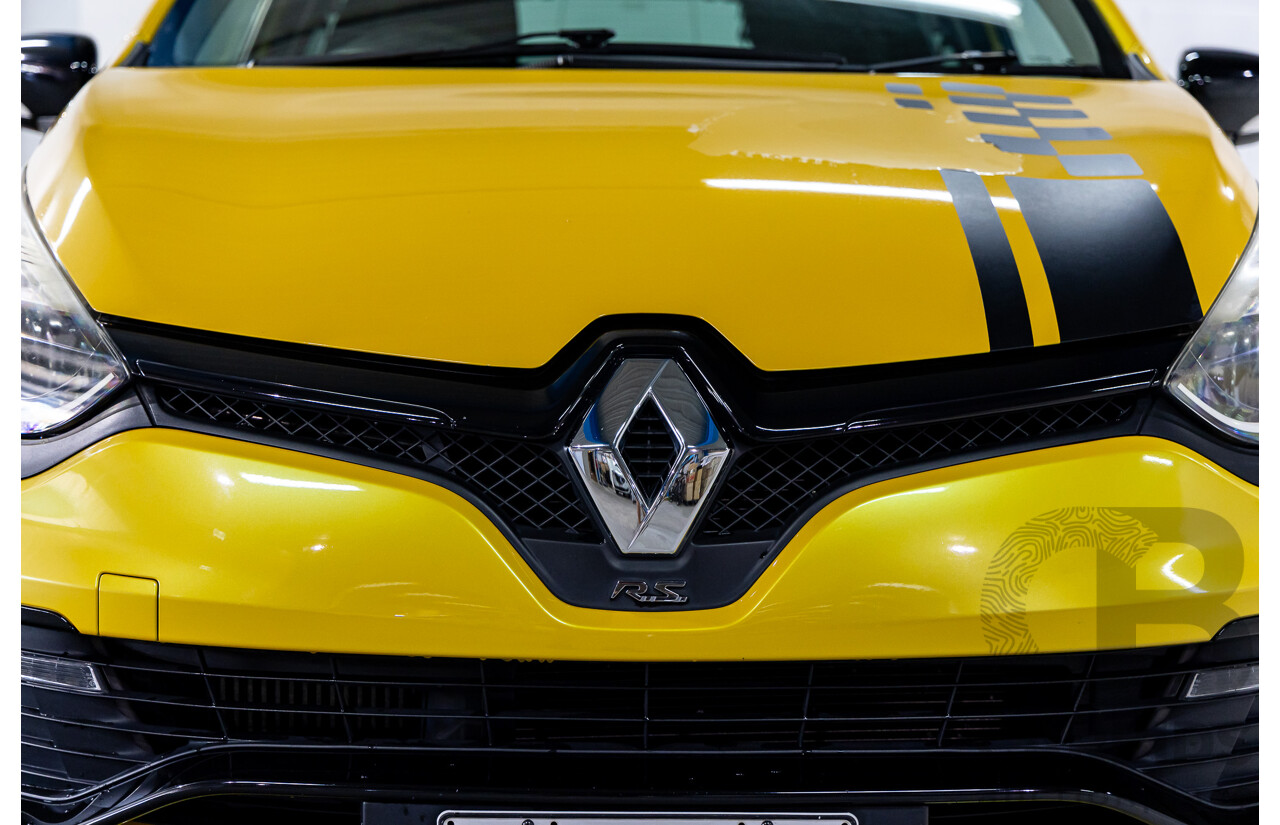 06/2016 Renault Clio R.S. 200 SPORT FWD X98 5D Hatchback Liquid Yellow Metallic Turbo 1.6L