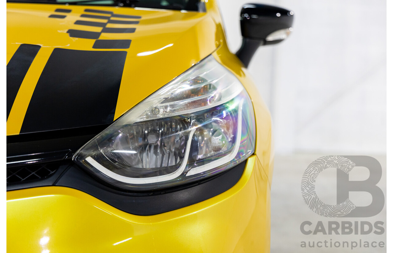 06/2016 Renault Clio R.S. 200 SPORT FWD X98 5D Hatchback Liquid Yellow Metallic Turbo 1.6L