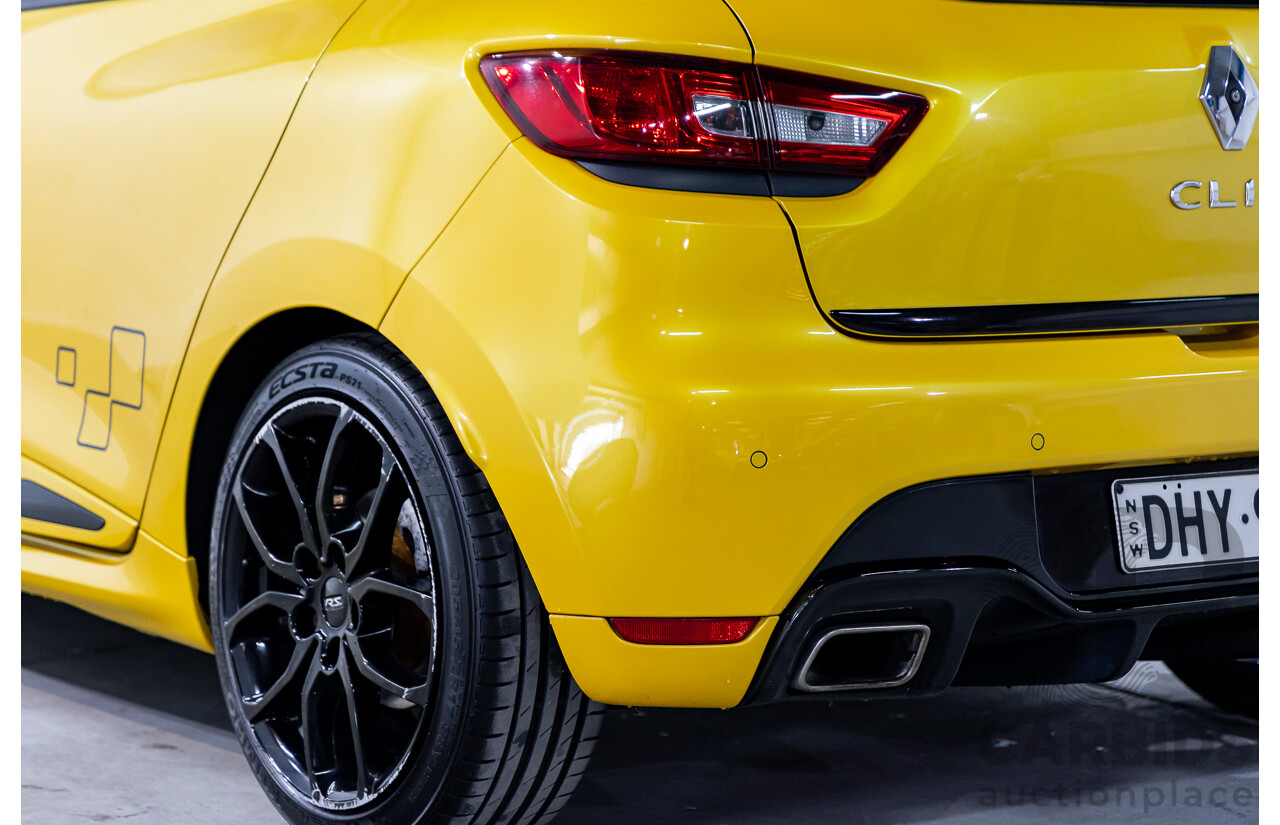 06/2016 Renault Clio R.S. 200 SPORT FWD X98 5D Hatchback Liquid Yellow Metallic Turbo 1.6L