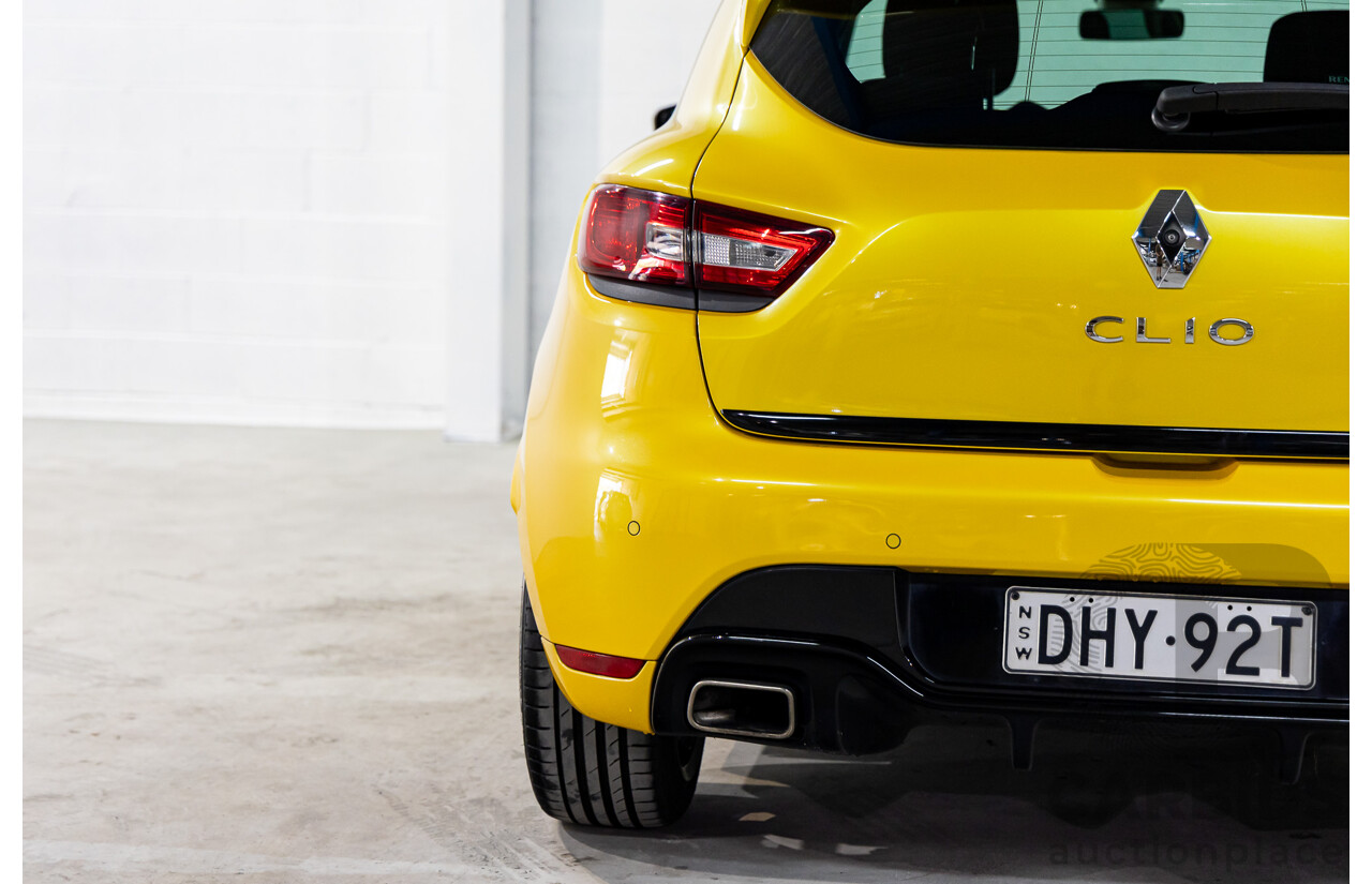 06/2016 Renault Clio R.S. 200 SPORT FWD X98 5D Hatchback Liquid Yellow Metallic Turbo 1.6L