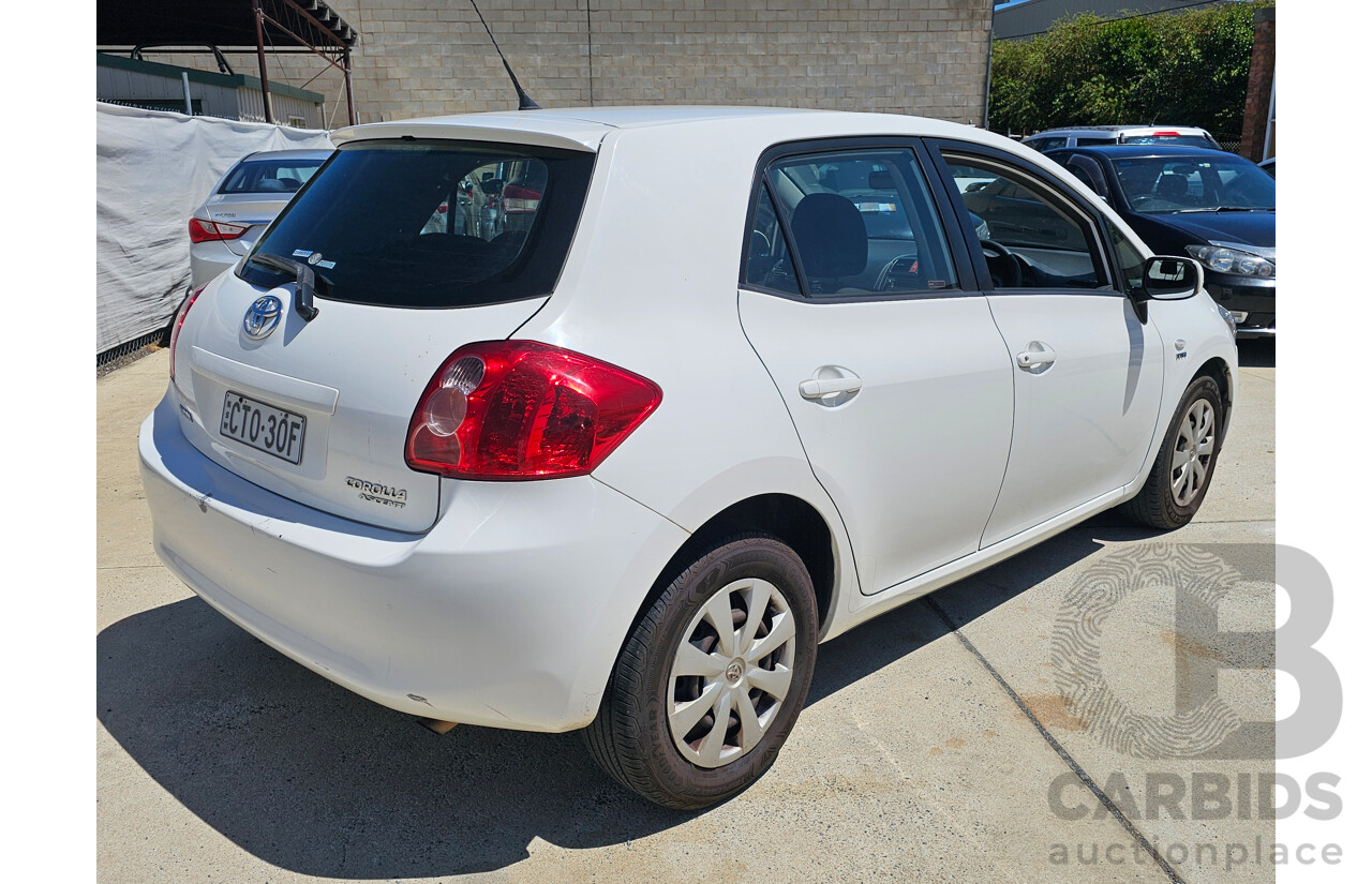 9/2007 Toyota Corolla Ascent ZRE152R 5d Hatchback White 1.8L