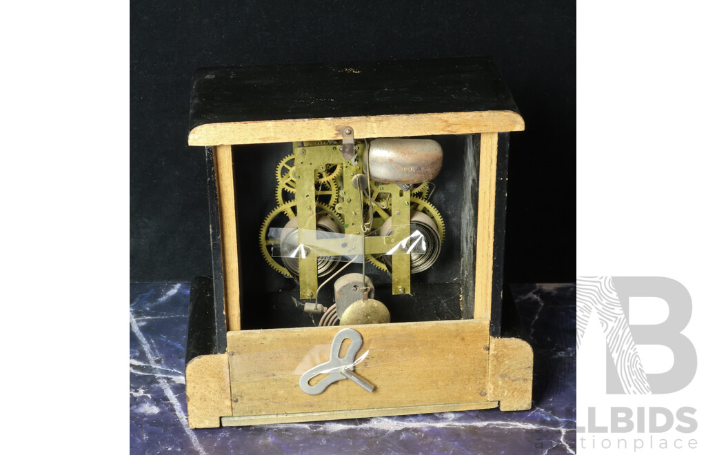 Timber Cased Sessions Mantle Clock