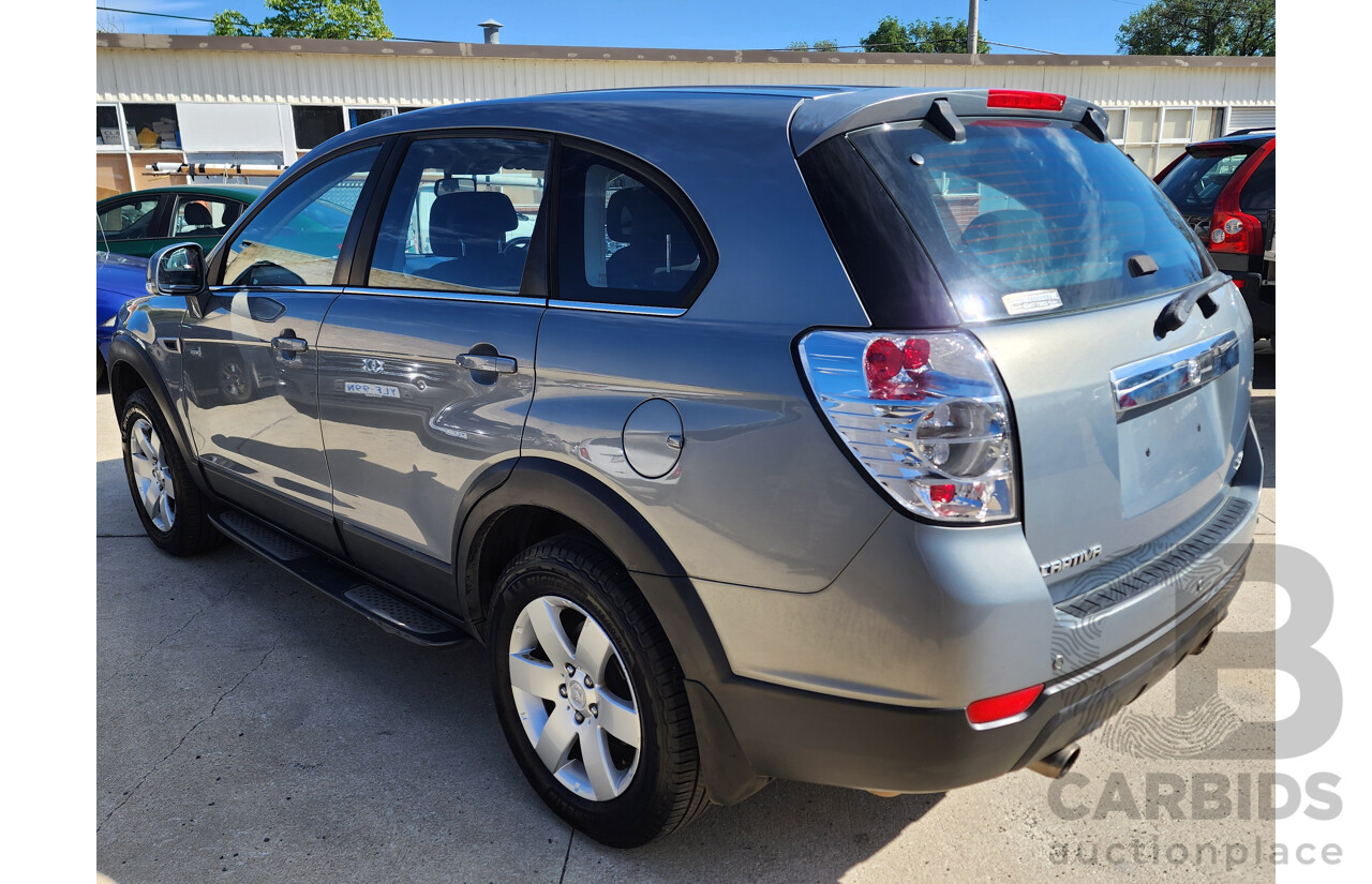 7/2013 Holden Captiva 7 SX (fwd) CG MY12 4d Wagon Grey 2.4L