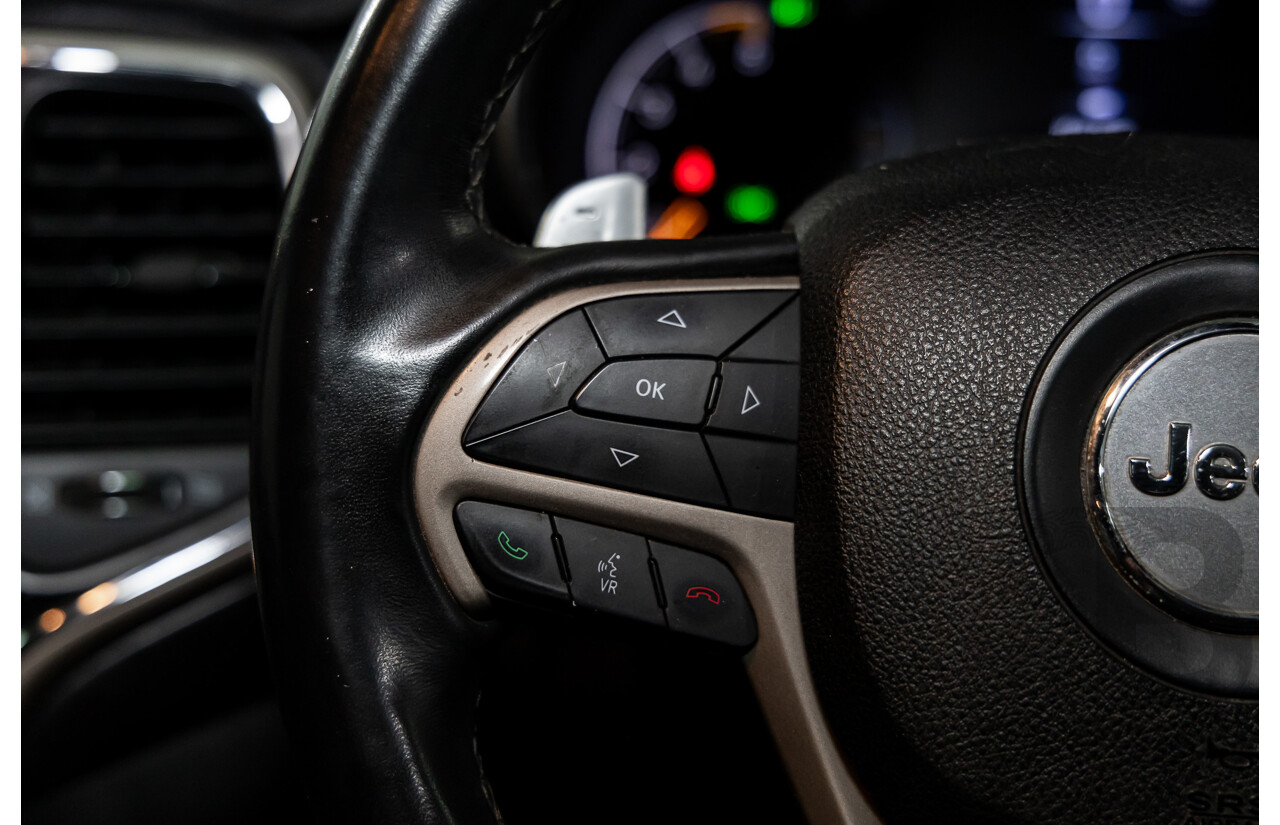 1/2014 Jeep Grand Cherokee Laredo (4x4) WK MY14 4d Wagon Brilliant Black Pearl Turbo Diesel 3.0L