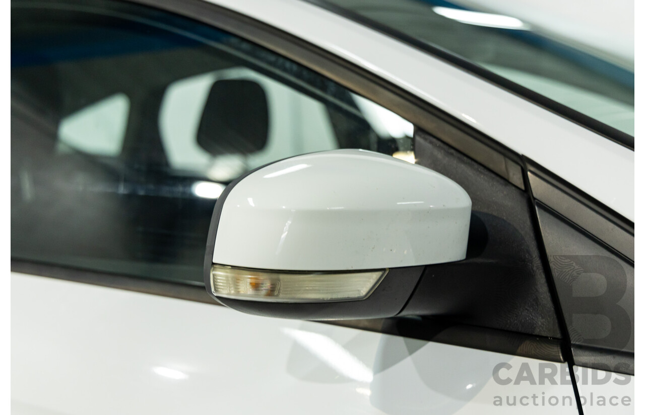 8/2014 Ford Focus Trend LW MK2 Upgrade 5d Hatchback Frozen White 2.0L