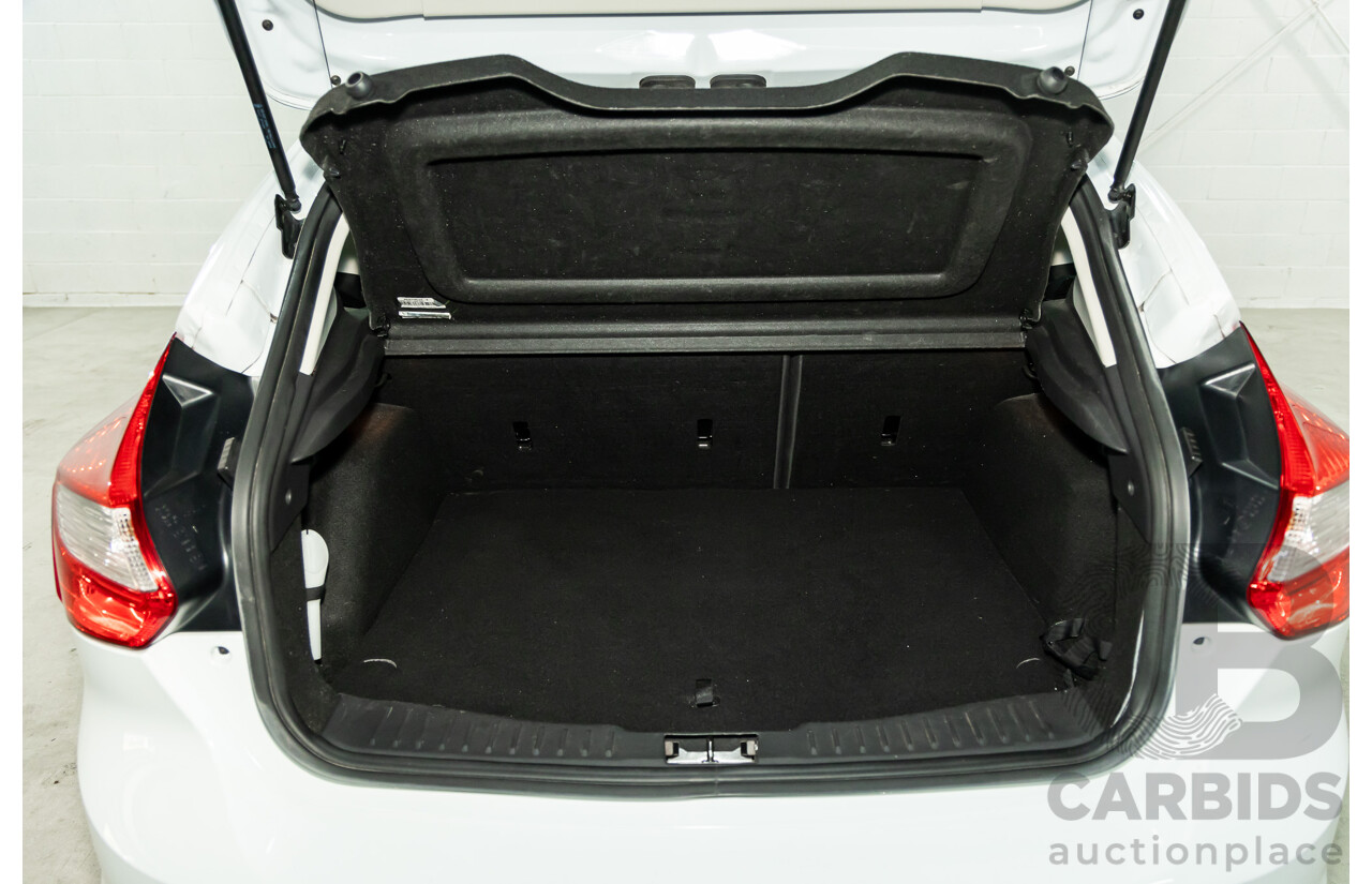 8/2014 Ford Focus Trend LW MK2 Upgrade 5d Hatchback Frozen White 2.0L