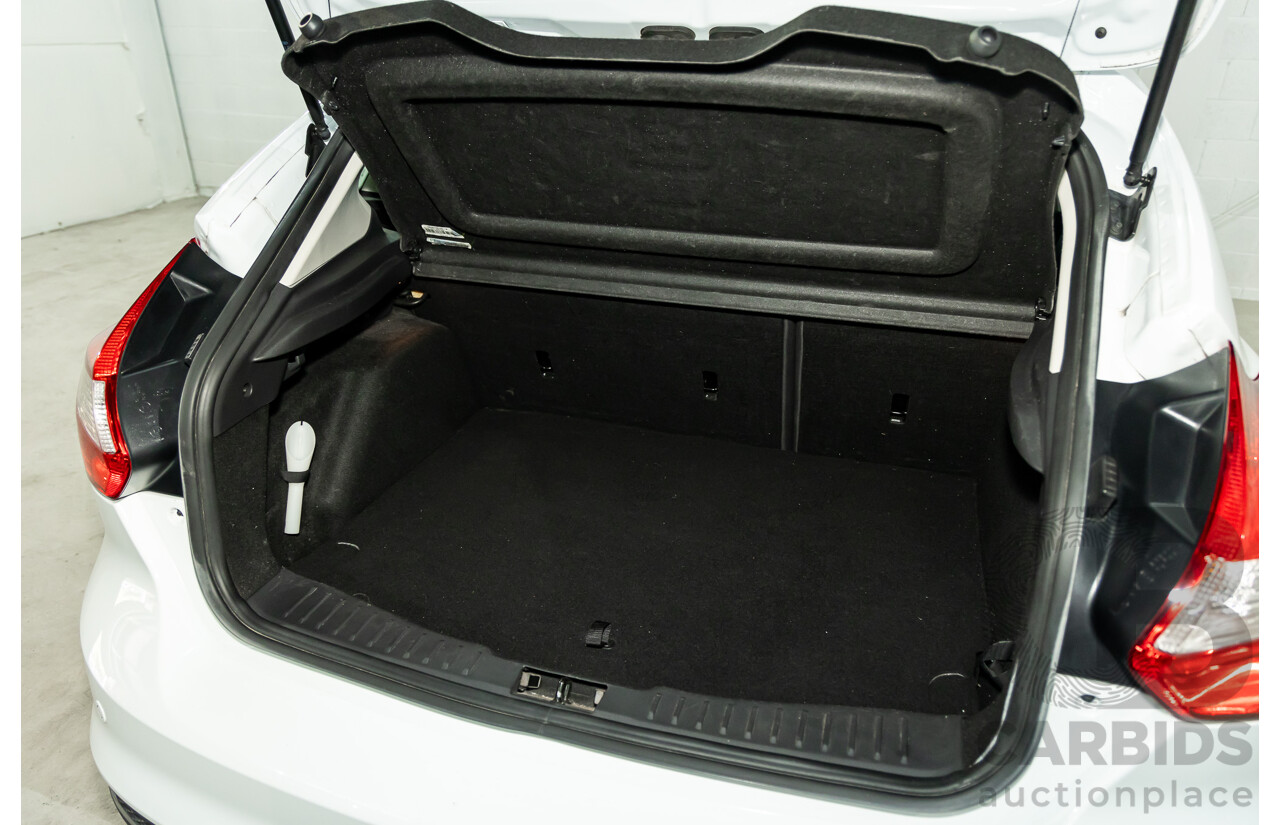 8/2014 Ford Focus Trend LW MK2 Upgrade 5d Hatchback Frozen White 2.0L