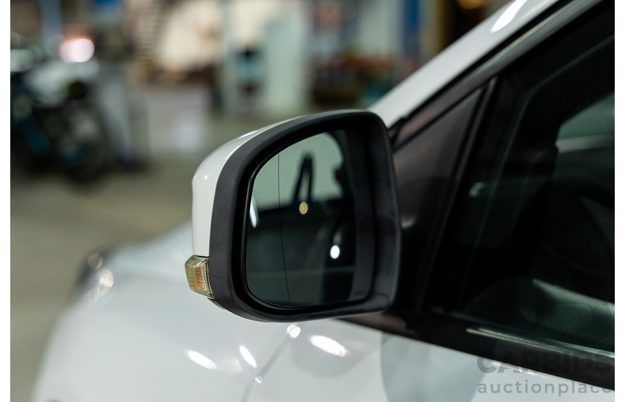 8/2014 Ford Focus Trend LW MK2 Upgrade 5d Hatchback Frozen White 2.0L