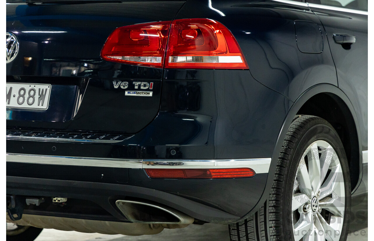 5/2015 Volkswagen Touareg V6 TDI 7P MY15 4d Wagon Moonlight Blue Pearl Turbo Diesel V6 3.0L