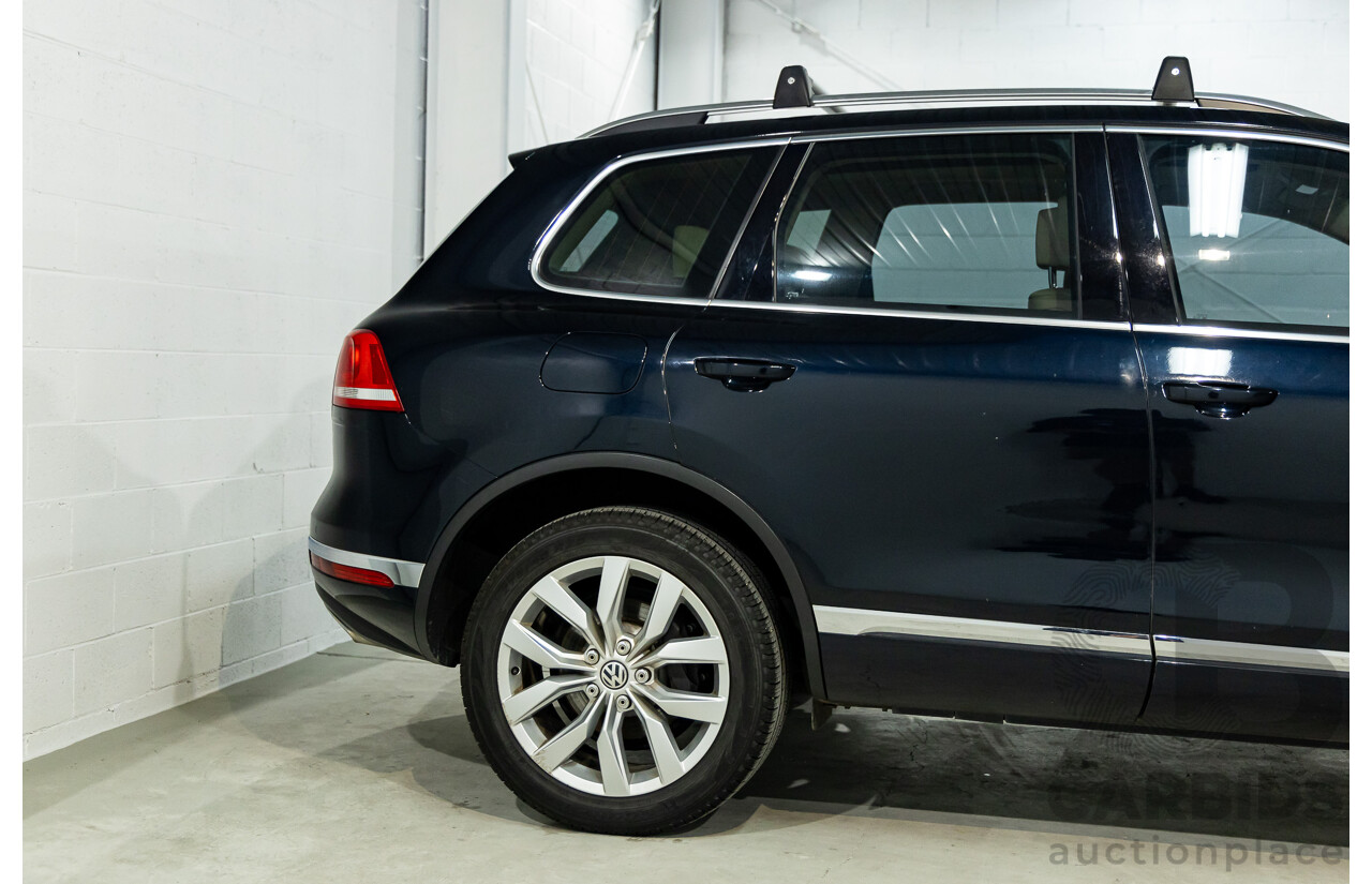 5/2015 Volkswagen Touareg V6 TDI 7P MY15 4d Wagon Moonlight Blue Pearl Turbo Diesel V6 3.0L