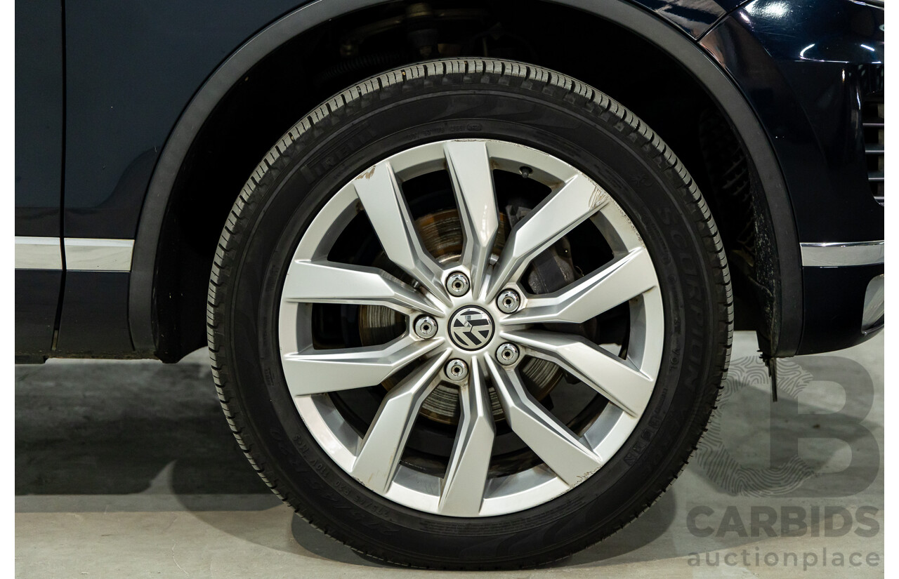 5/2015 Volkswagen Touareg V6 TDI 7P MY15 4d Wagon Moonlight Blue Pearl Turbo Diesel V6 3.0L