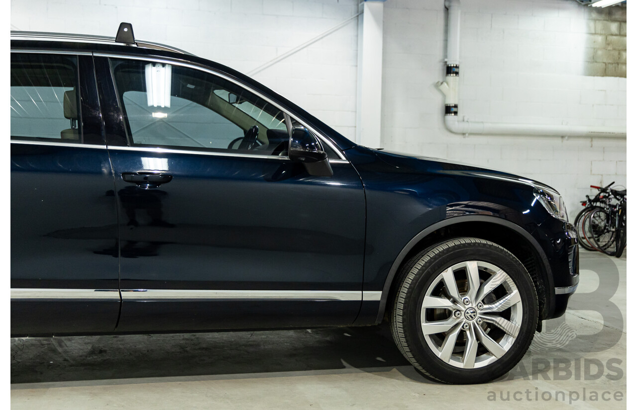 5/2015 Volkswagen Touareg V6 TDI 7P MY15 4d Wagon Moonlight Blue Pearl Turbo Diesel V6 3.0L