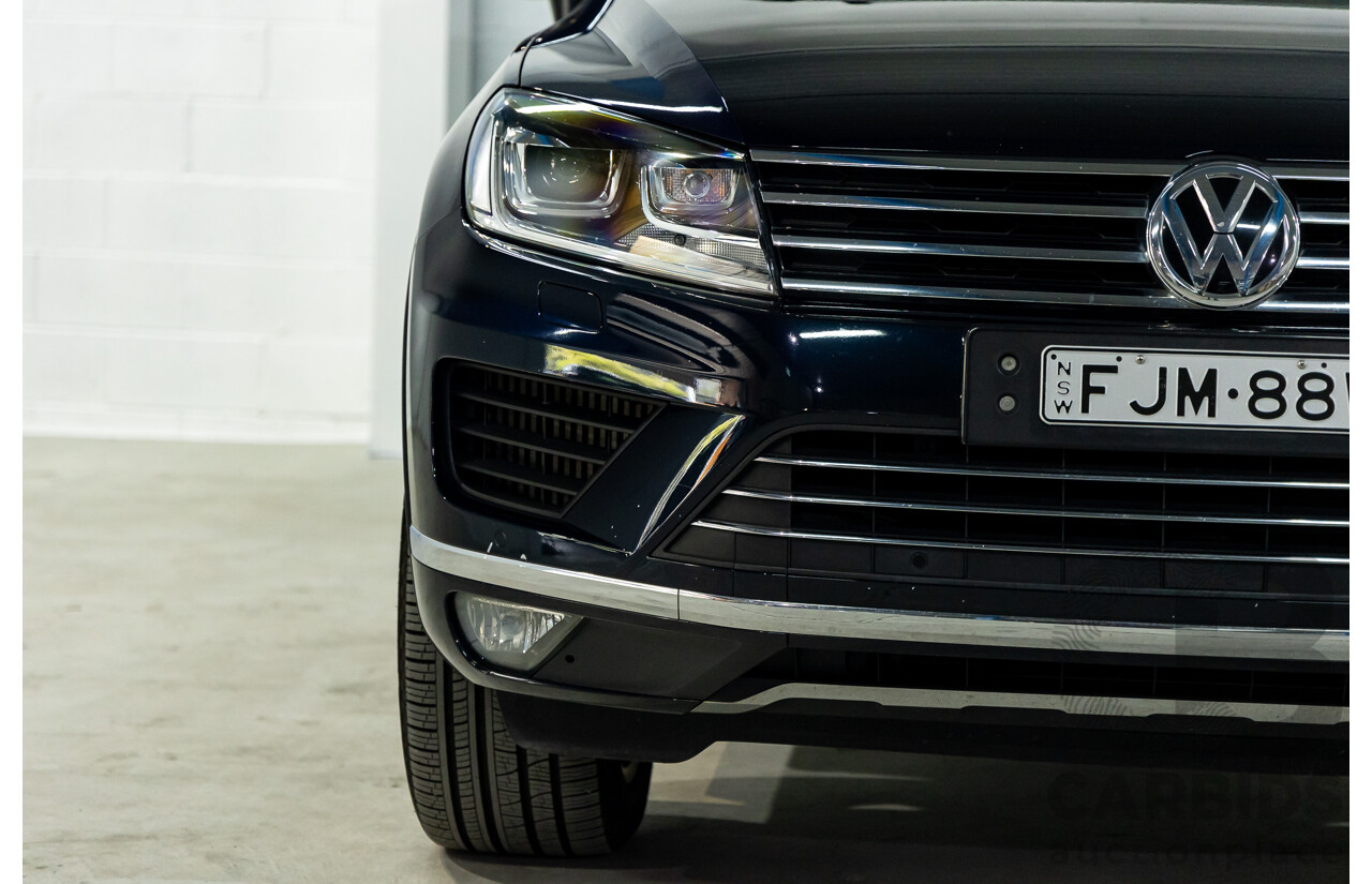5/2015 Volkswagen Touareg V6 TDI 7P MY15 4d Wagon Moonlight Blue Pearl Turbo Diesel V6 3.0L