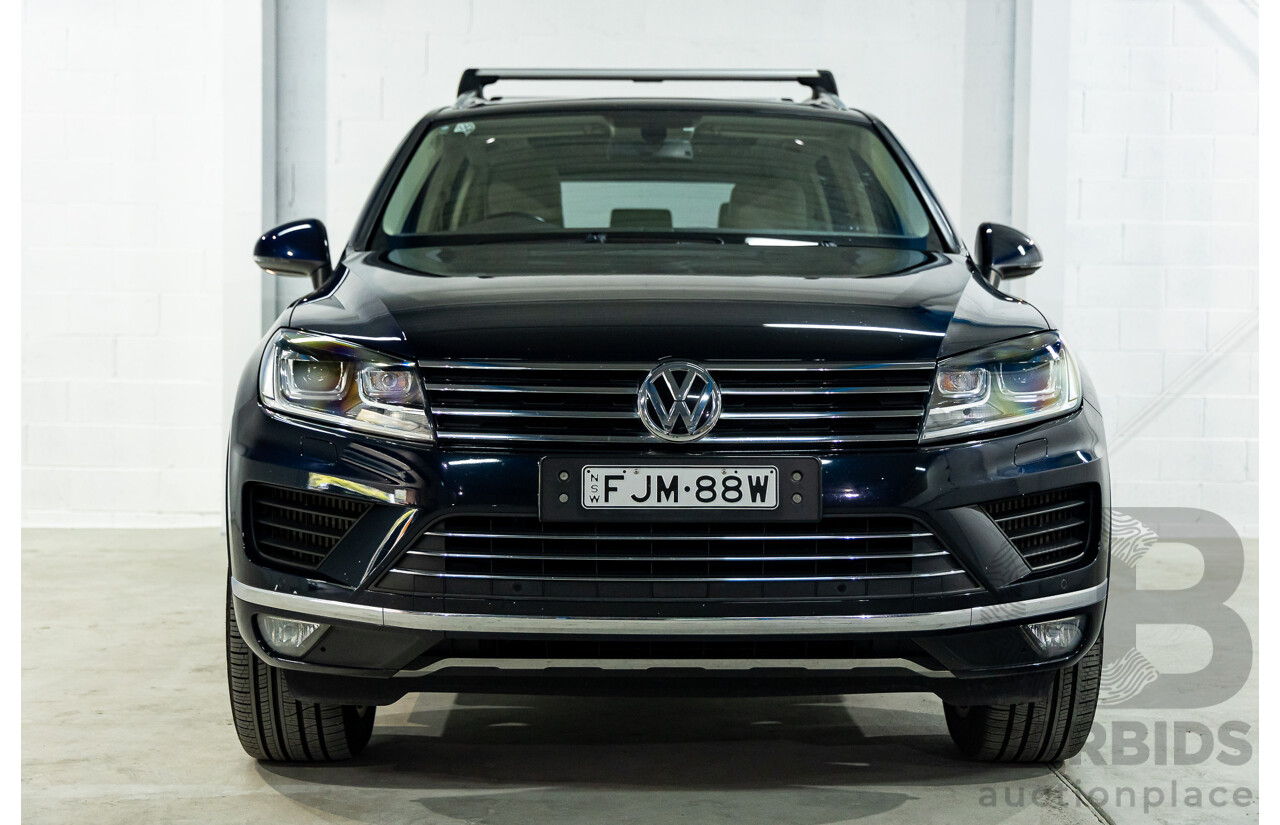 5/2015 Volkswagen Touareg V6 TDI 7P MY15 4d Wagon Moonlight Blue Pearl Turbo Diesel V6 3.0L