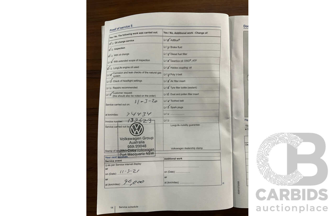 5/2015 Volkswagen Touareg V6 TDI 7P MY15 4d Wagon Moonlight Blue Pearl Turbo Diesel V6 3.0L