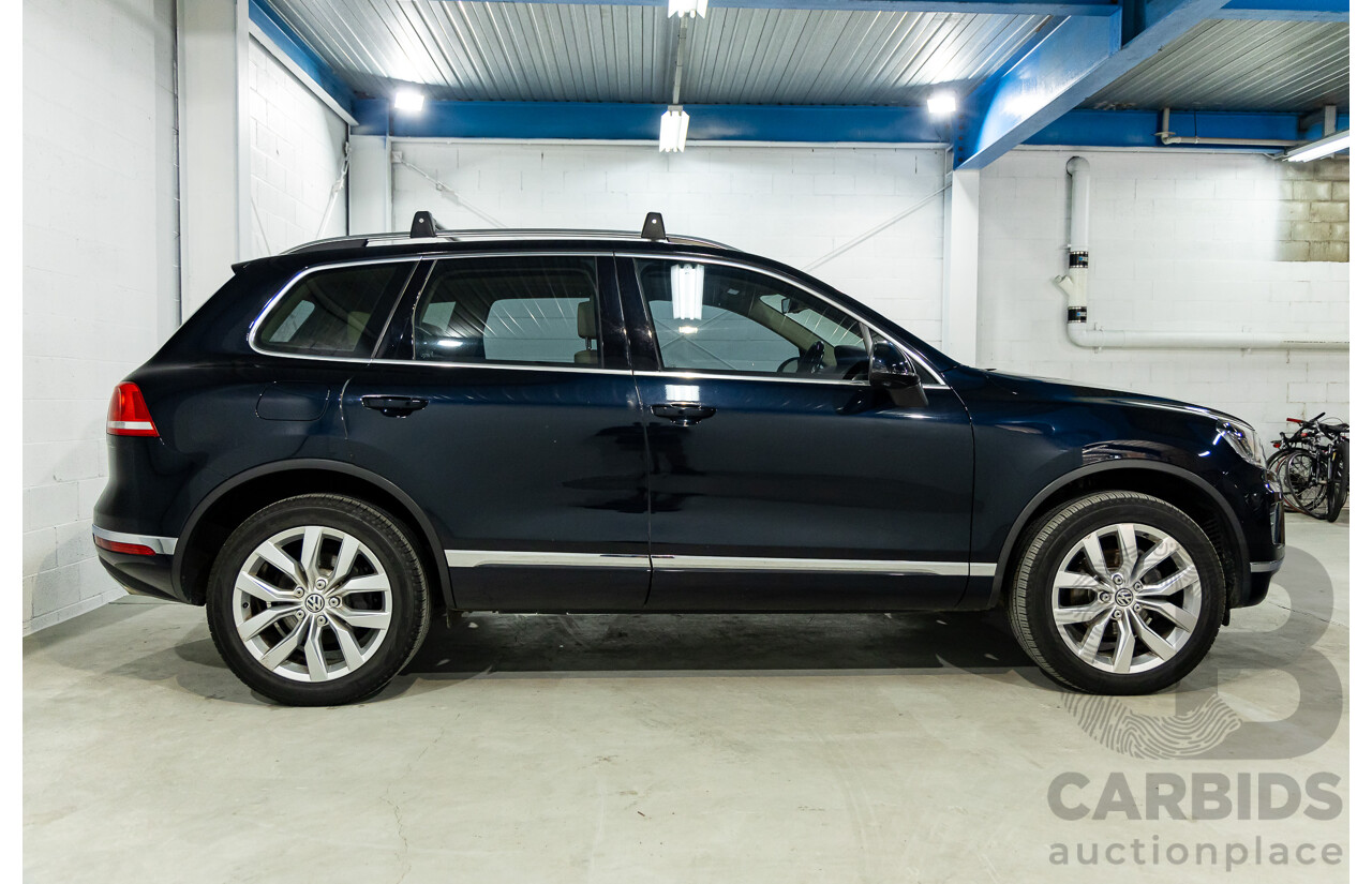 5/2015 Volkswagen Touareg V6 TDI 7P MY15 4d Wagon Moonlight Blue Pearl Turbo Diesel V6 3.0L