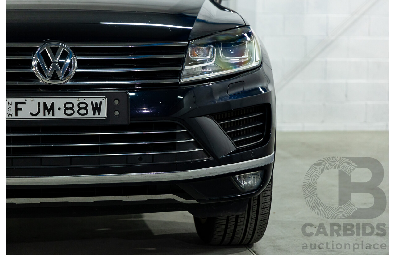 5/2015 Volkswagen Touareg V6 TDI 7P MY15 4d Wagon Moonlight Blue Pearl Turbo Diesel V6 3.0L