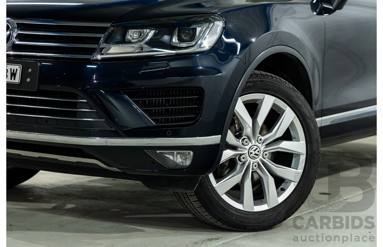 5/2015 Volkswagen Touareg V6 TDI 7P MY15 4d Wagon Moonlight Blue Pearl Turbo Diesel V6 3.0L