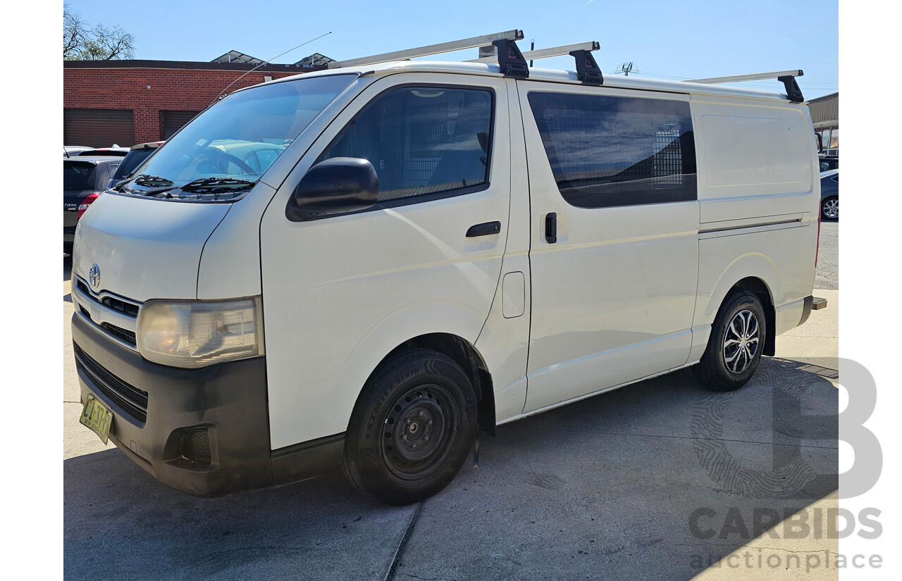 10/2010 Toyota Hiace LWB KDH201R MY11 UPGRADE 4d Van White 3.0L