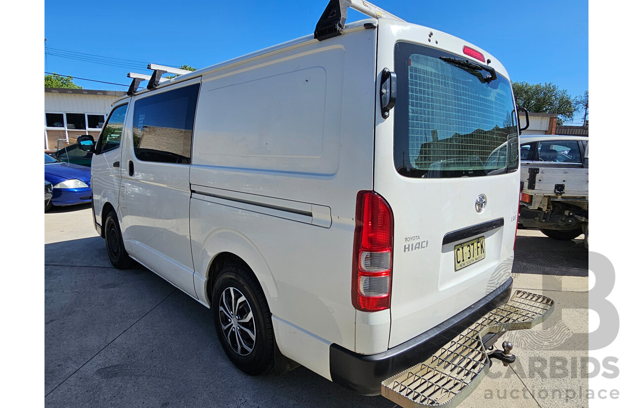 10/2010 Toyota Hiace LWB KDH201R MY11 UPGRADE 4d Van White 3.0L
