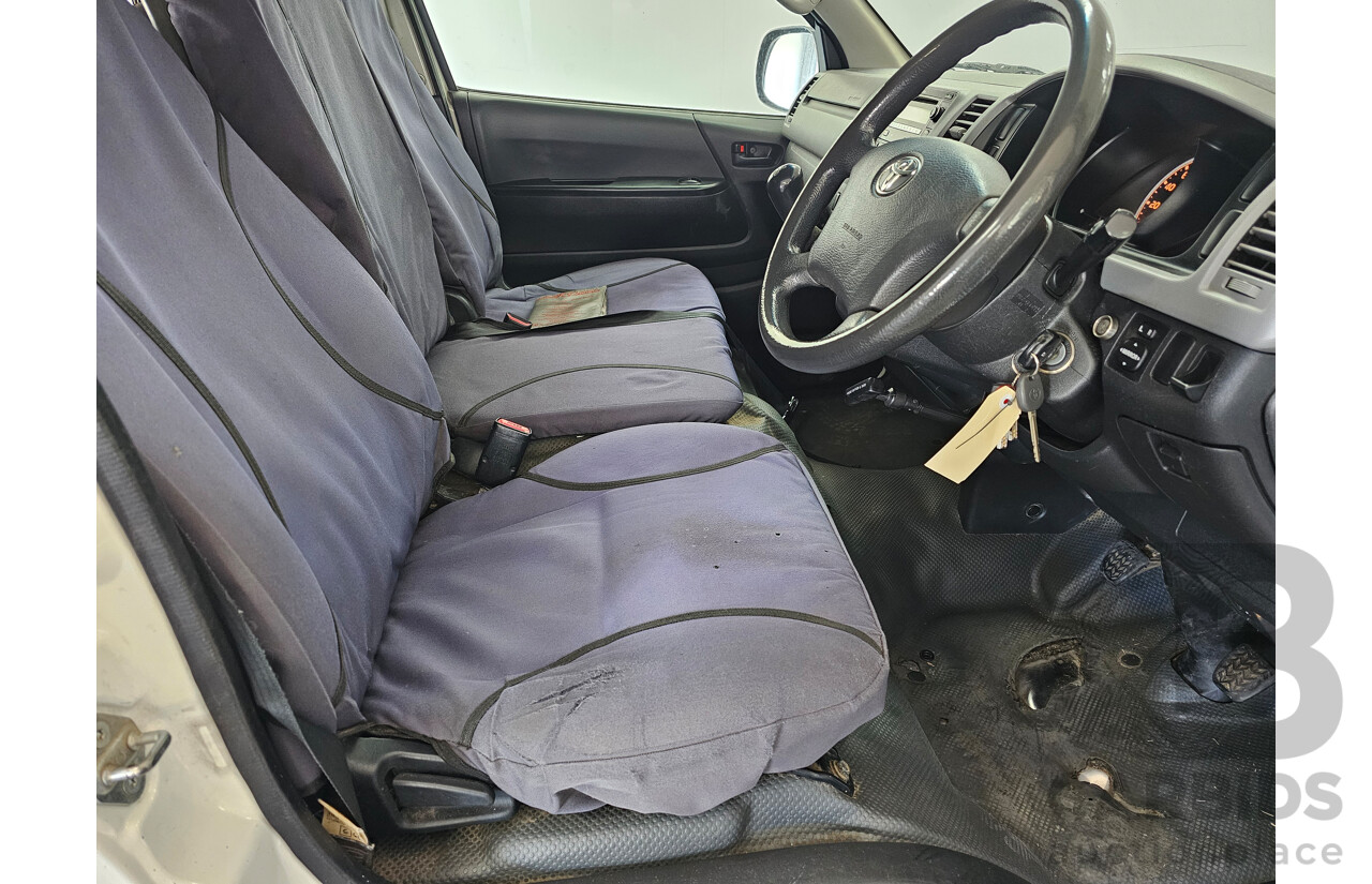 10/2010 Toyota Hiace LWB KDH201R MY11 UPGRADE 4d Van White 3.0L