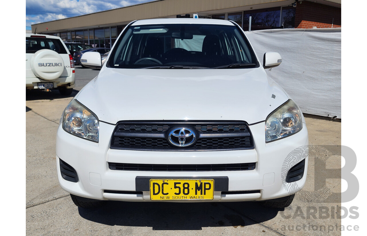 7/2011 Toyota Rav4 CV (2wd) ACA38R 4d Wagon White 2.4L