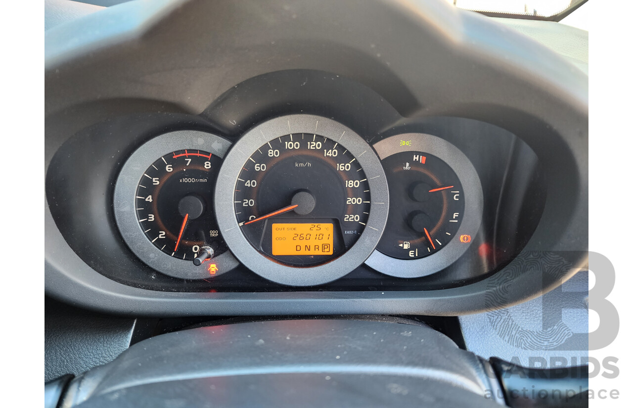 7/2011 Toyota Rav4 CV (2wd) ACA38R 4d Wagon White 2.4L