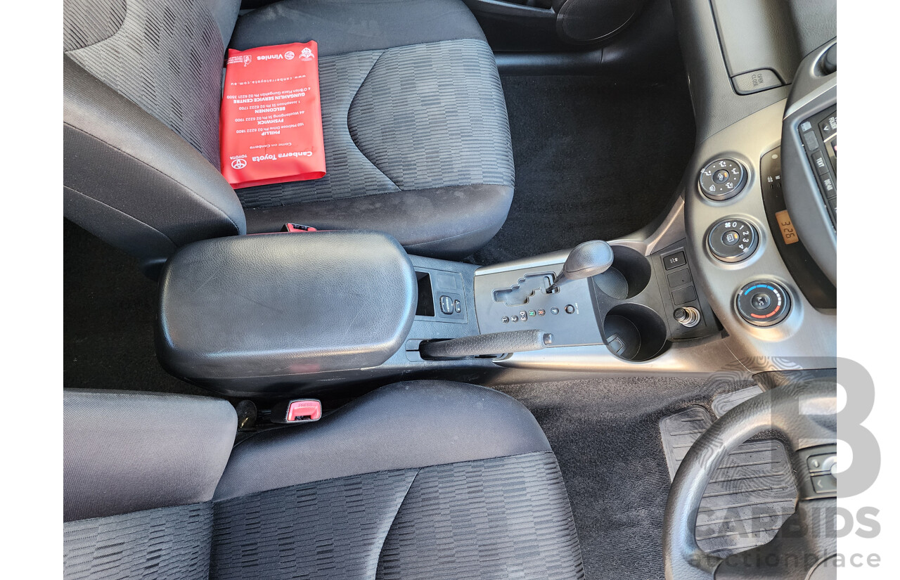 7/2011 Toyota Rav4 CV (2wd) ACA38R 4d Wagon White 2.4L