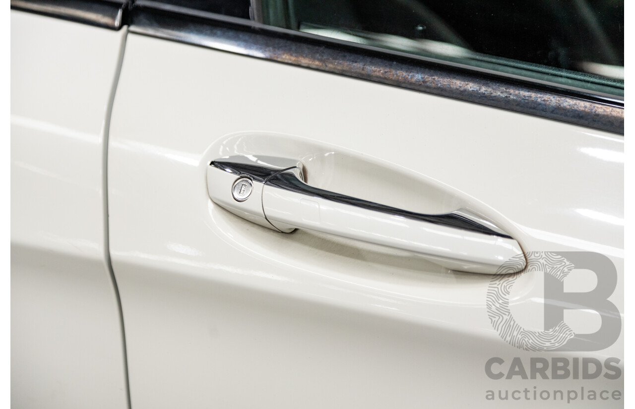 7/2015 Mercedes Benz GLA250 4matic (AWD) AMG Pack X156 MY15 4d Wagon Calcite White Turbo 2.0L