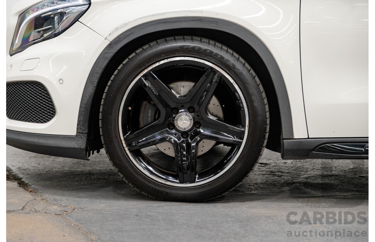 7/2015 Mercedes Benz GLA250 4matic (AWD) AMG Pack X156 MY15 4d Wagon Calcite White Turbo 2.0L