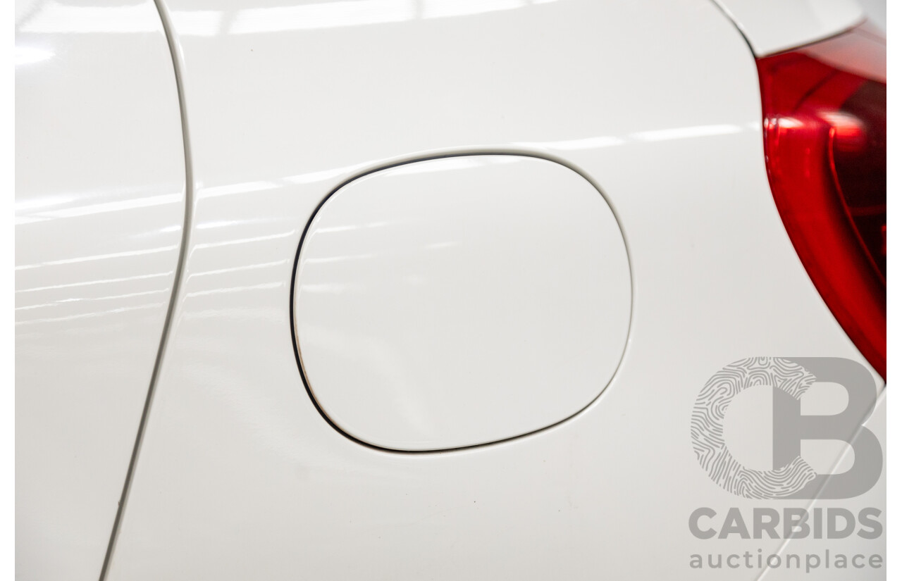 7/2015 Mercedes Benz GLA250 4matic (AWD) AMG Pack X156 MY15 4d Wagon Calcite White Turbo 2.0L