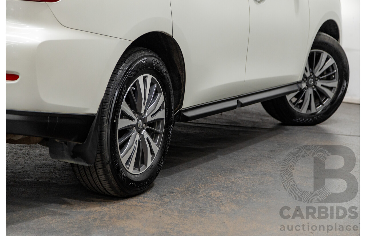 5/2017 Nissan Pathfinder ST R52 MY15 4d Wagon White V6 3.5L - 7 Seater