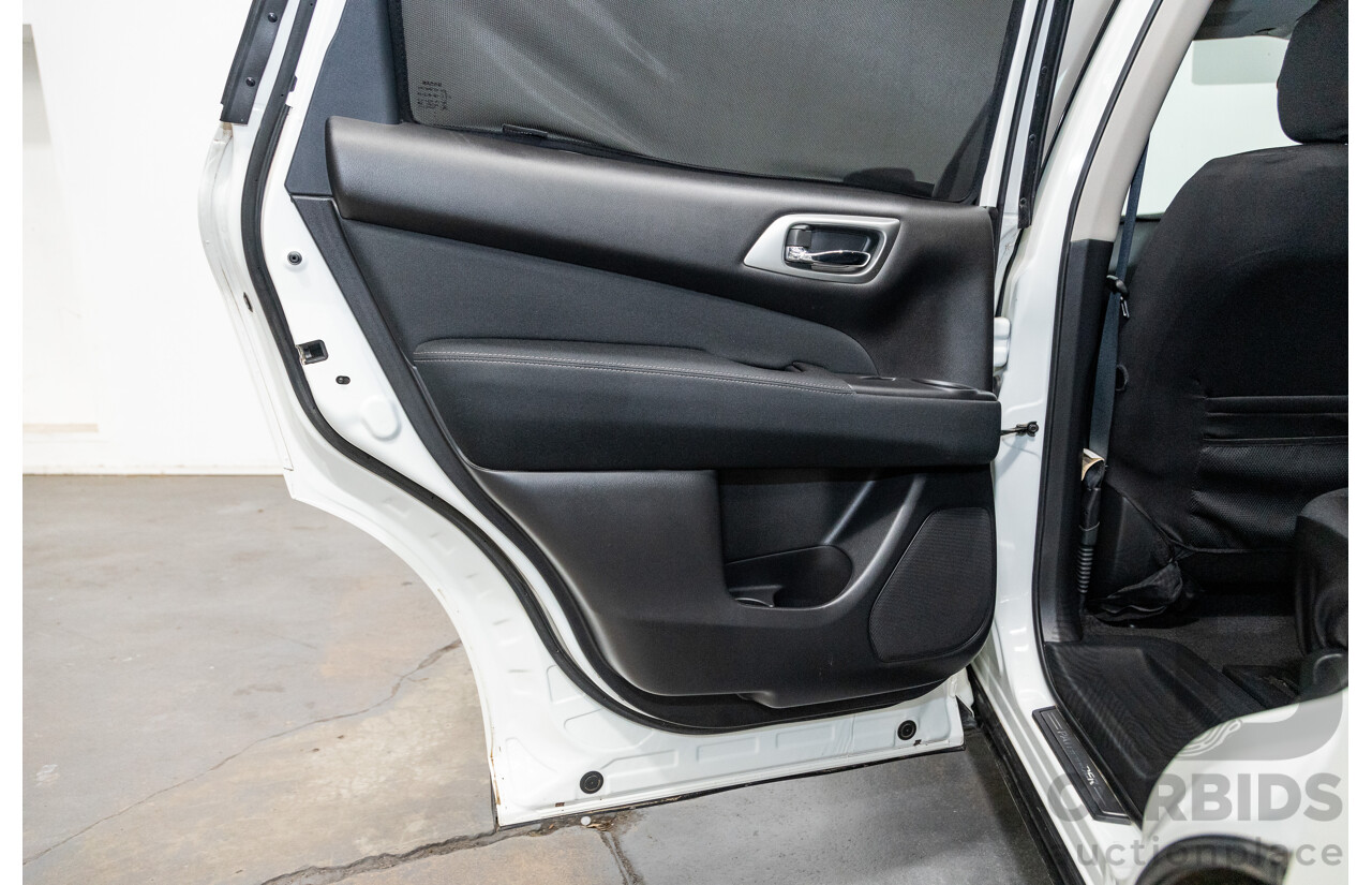 5/2017 Nissan Pathfinder ST R52 MY15 4d Wagon White V6 3.5L - 7 Seater