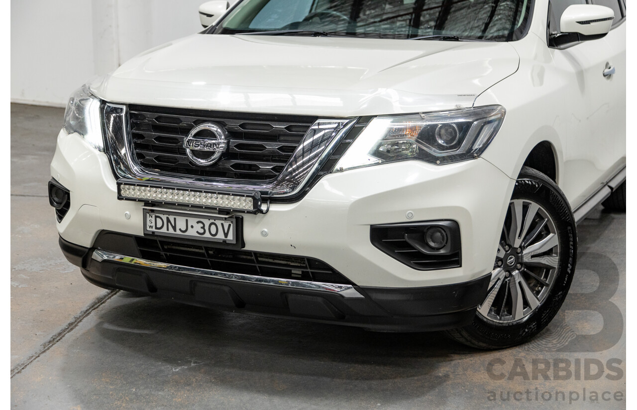 5/2017 Nissan Pathfinder ST R52 MY15 4d Wagon White V6 3.5L - 7 Seater