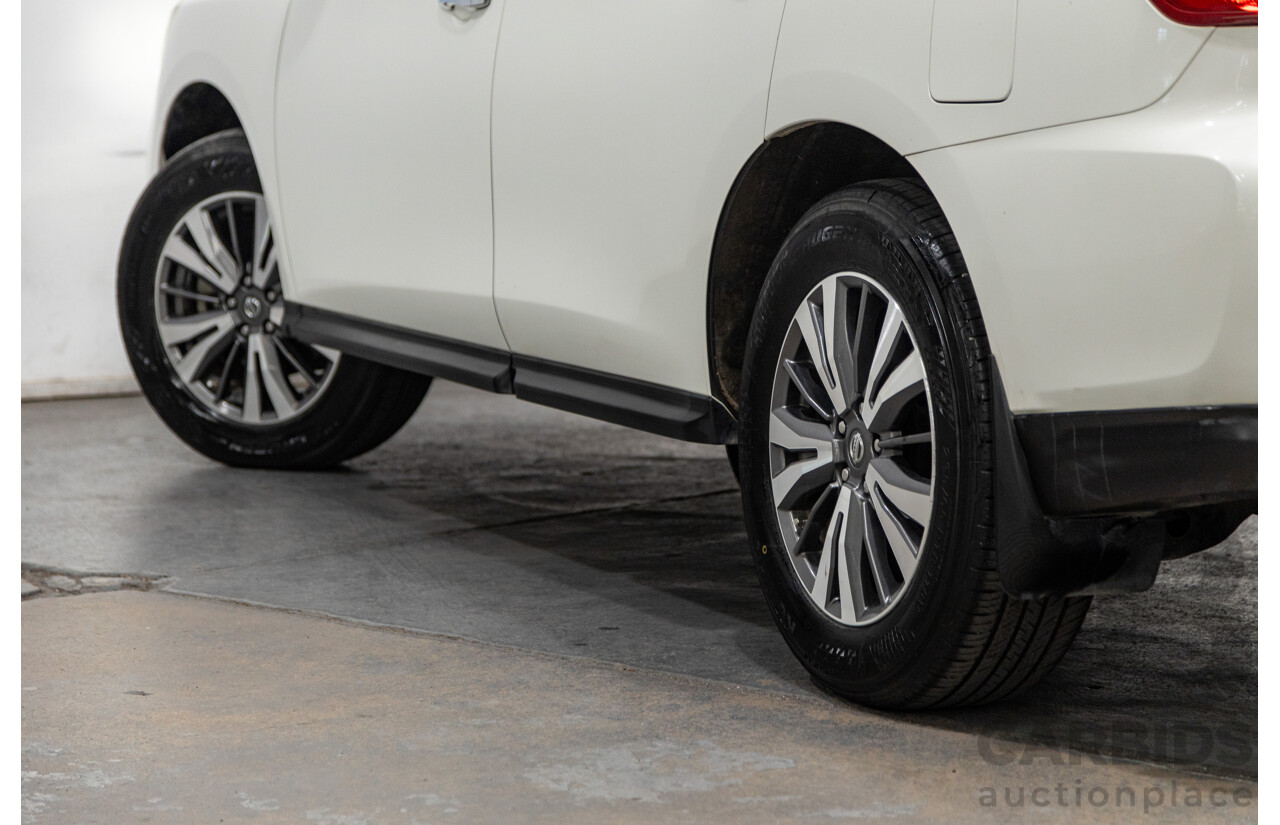 5/2017 Nissan Pathfinder ST R52 MY15 4d Wagon White V6 3.5L - 7 Seater