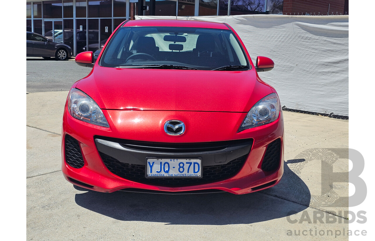 8/2013 Mazda Mazda3 NEO BL MY13 5d Hatchback Red 2.0L