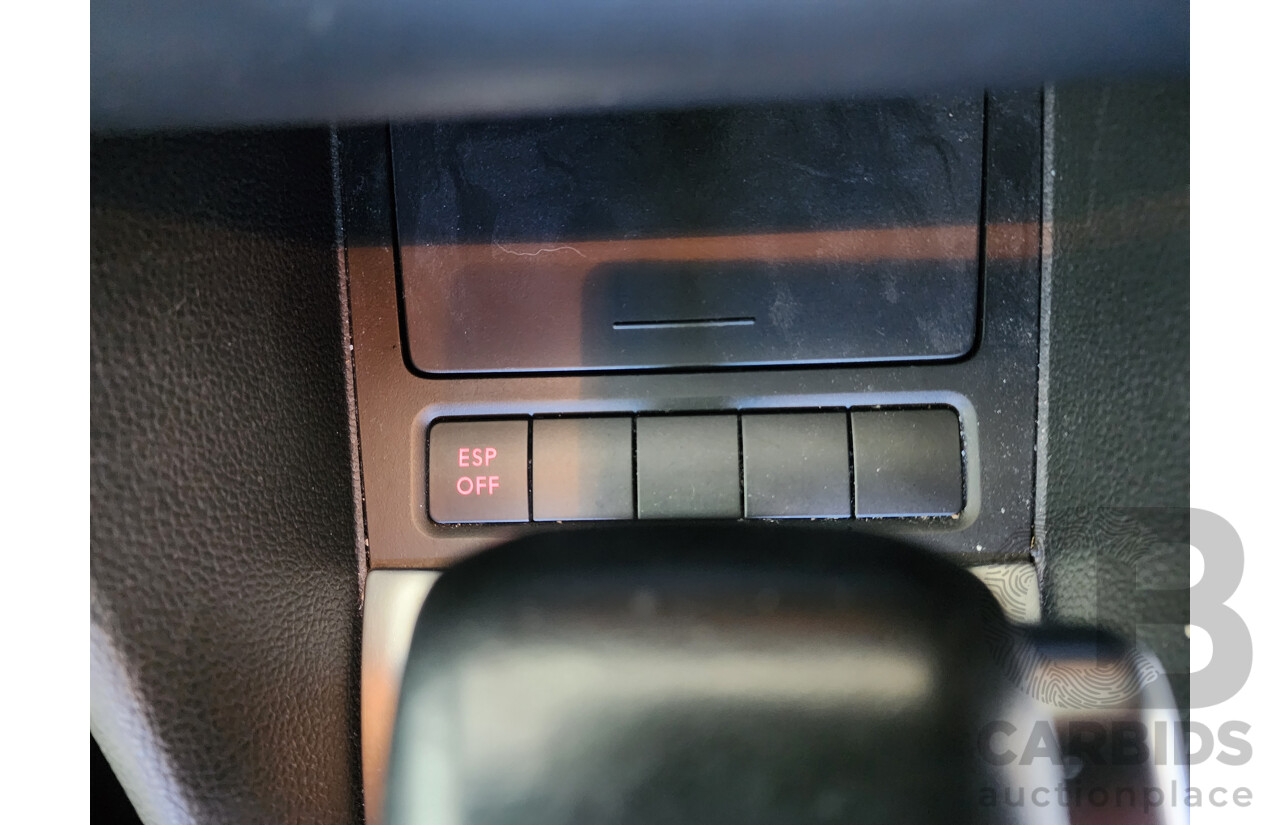 1/2010 Volkswagen Golf 103 TDI Comfortline 1K MY10 5d Hatchback Silver Or Chrome 2.0L