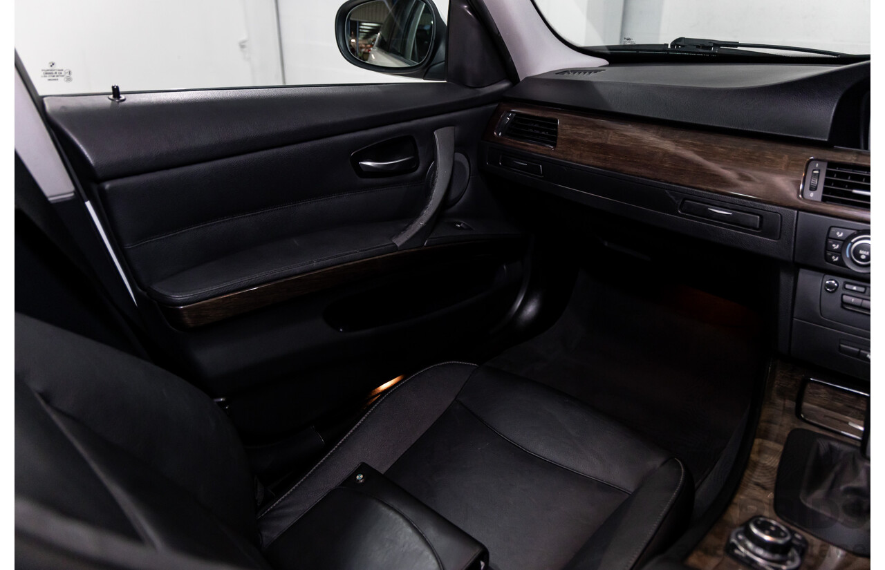 9/2010 BMW 325i Exclusive E90 MY10 4d Sedan Alpine White 2.5L