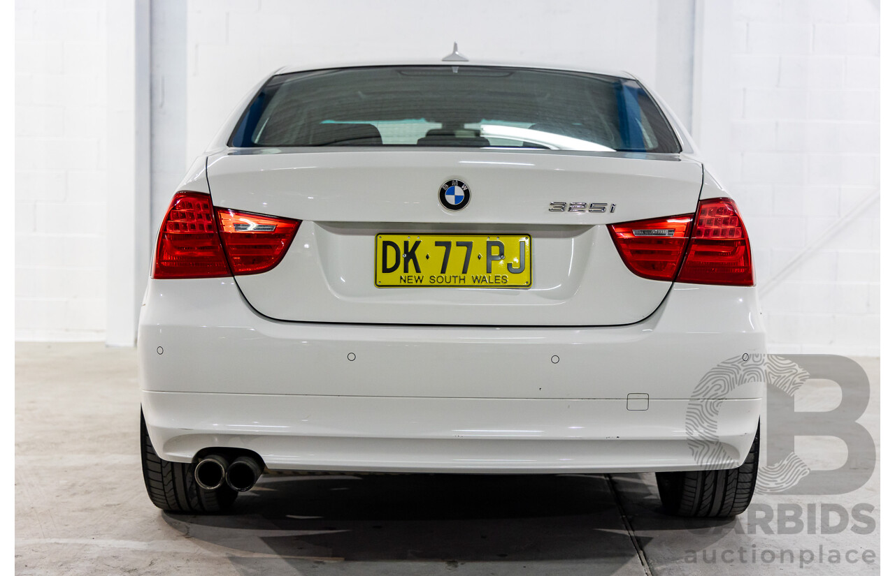 9/2010 BMW 325i Exclusive E90 MY10 4d Sedan Alpine White 2.5L