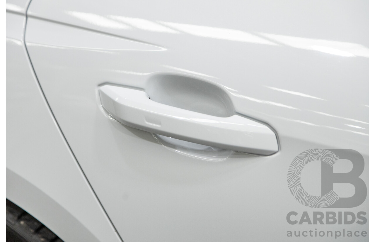 03/2022 Audi A4 45 TFSI S-Line Quattro (AWD) B9 MY22 4d Wagon White Turbo 2.0L