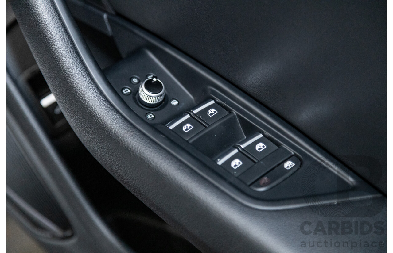 03/2022 Audi A4 45 TFSI S-Line Quattro (AWD) B9 MY22 4d Wagon White Turbo 2.0L