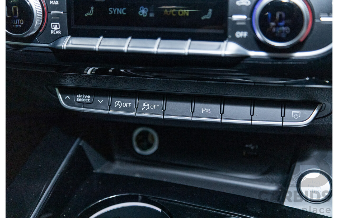 03/2022 Audi A4 45 TFSI S-Line Quattro (AWD) B9 MY22 4d Wagon White Turbo 2.0L